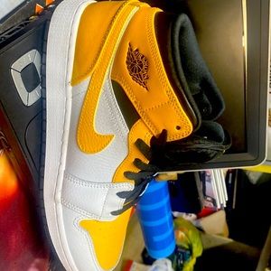 Nike air jordan , this is a nice shoe and it’s like new boys size 6.5y